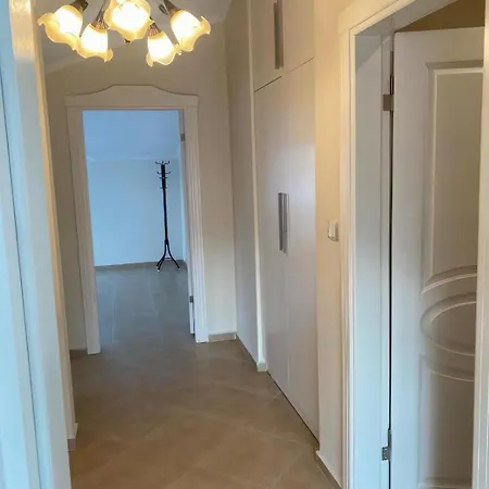 アパート Duplex Near The Cleopatra Beach In
