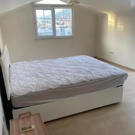 Duplex Near The Cleopatra In شقة